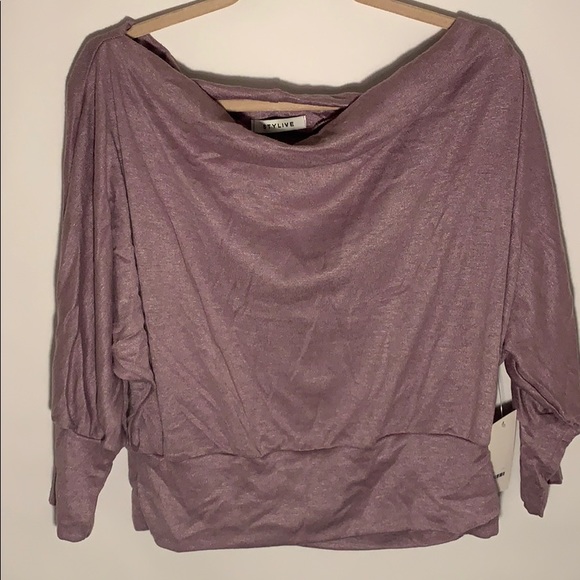 Lavender Off the shoulder Shirt - Picture 2 of 5